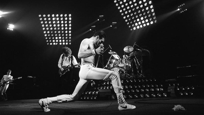 Rock music photo quiz